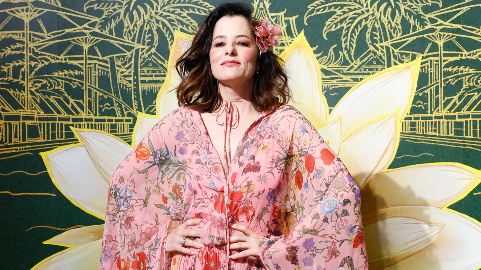 帕克·波西（Parker Posey）的風格轉型正在轉向